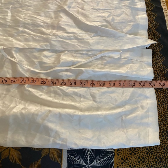 "I Do" by Victoria's Secret white Bride robe with rhinestones. One Size - Picture 12 of 12